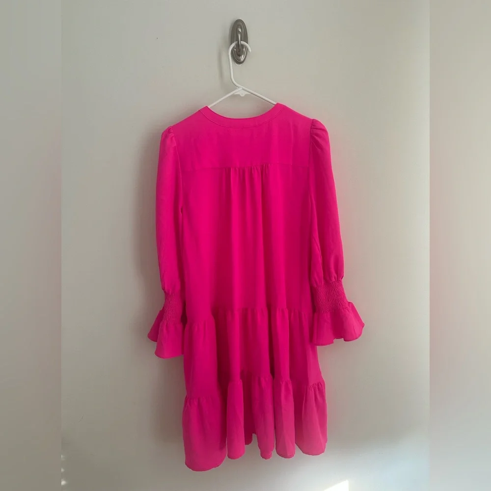 Tuckernuck Pomander Place Kenzo Dress in Electric Pink, Women’s Size Medium - Picture 2 of 3